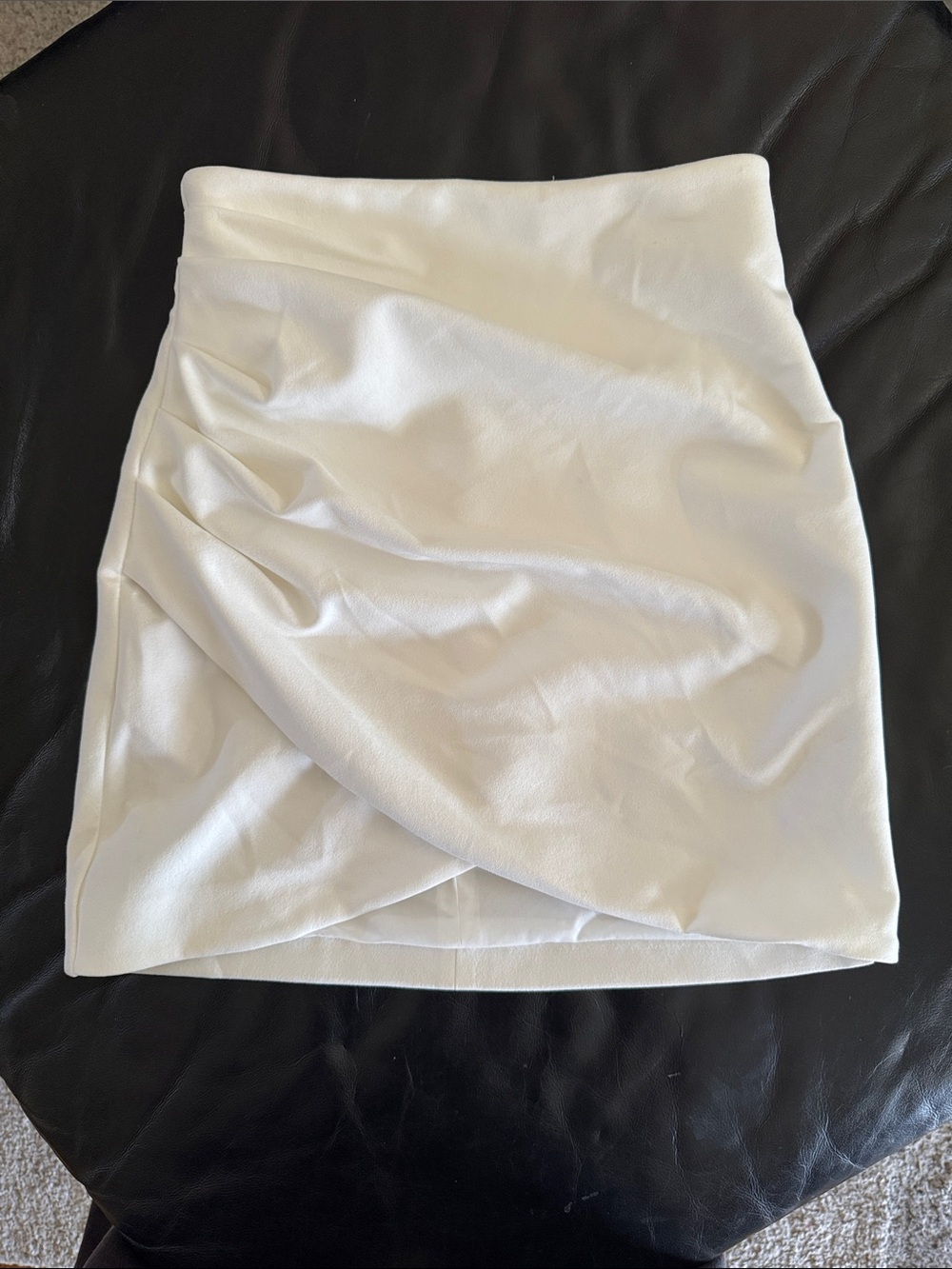Zara White Mini Skirt